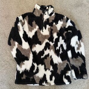 Eddie Bauer Black and White Patterned Fleece Quarter Zip